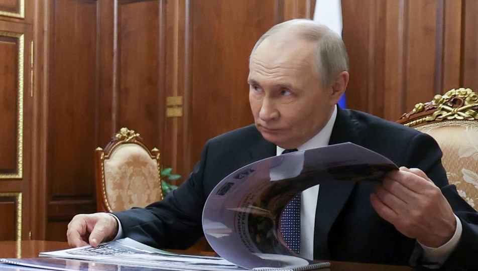 Putin'den şirketlere ek süre