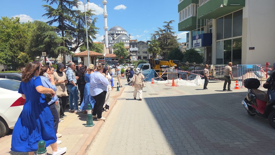Son Dakika: İstanbul'da deprem mi oldu? AFAD açıkladı - 1