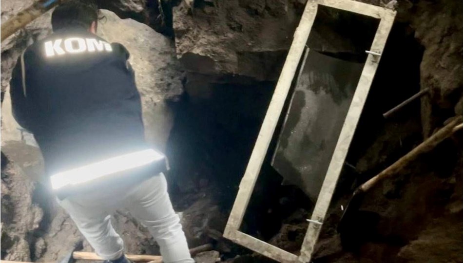 Define avcıları suçüstü yakalandı