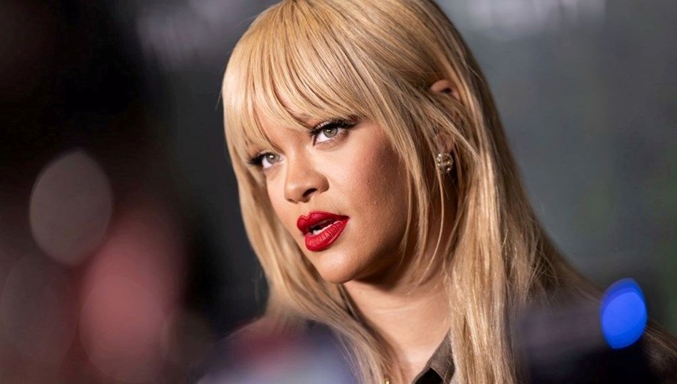 Rihanna, hayranlarına çağrıda bulundu: Oy verin çünkü ben veremiyorum