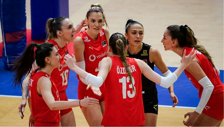 Filenin Sultanları kayıpsız devam ediyor: Polonya'yı da geçtik